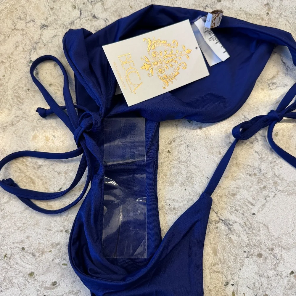 NWT - Becca Side Tie String  Bikini Navy blue‎ bottoms Size Medium